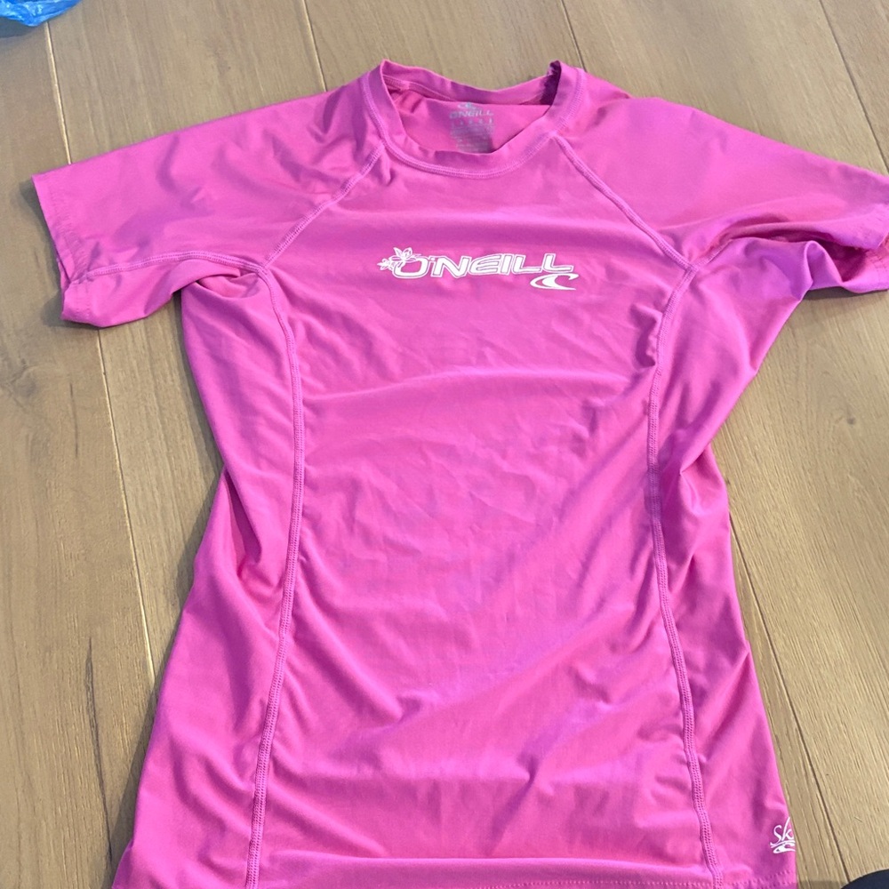 O'Neill Women's Vibrant Pink Short Sleeve Swim Top UPF 50 Plus